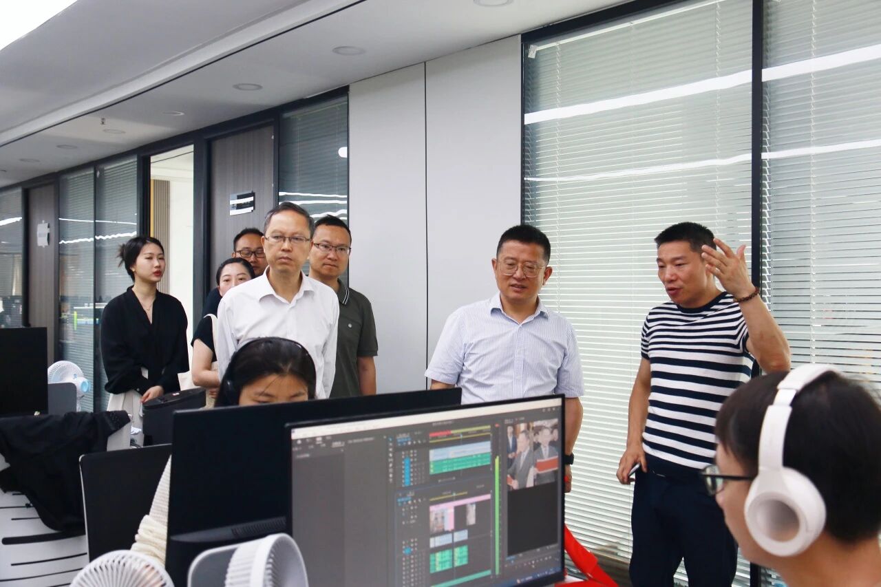 市文联调研网络文艺发展