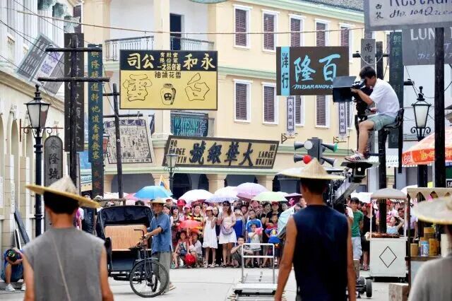 媒体聚焦 | “横店”突围 横竖都有故事